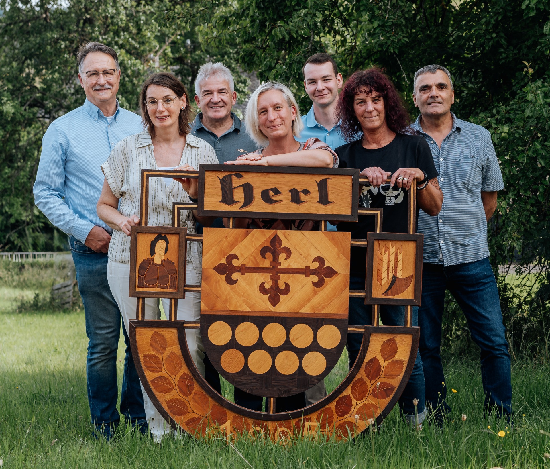 Gruppenbild des Gemeinderats